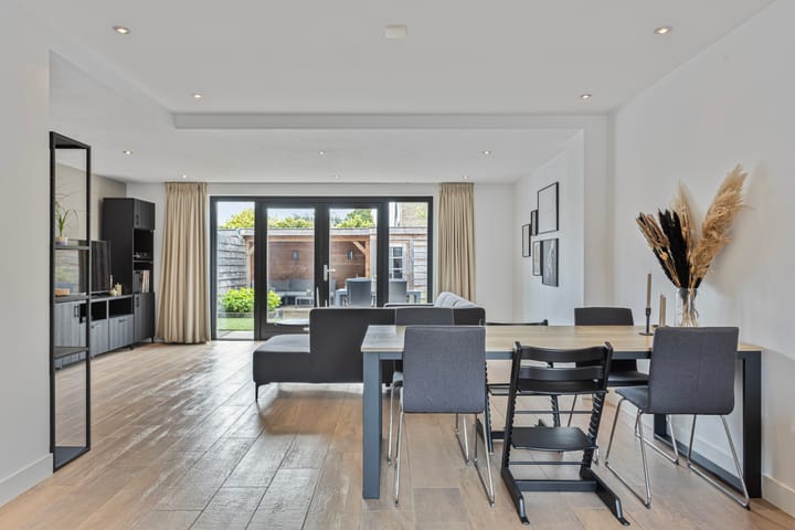 Foto 4 van Dobbestraat 44