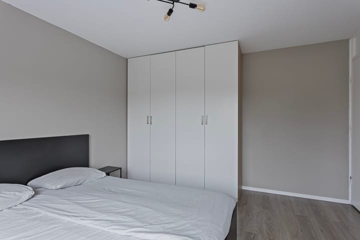 Photo 18 of Dobbestraat 44