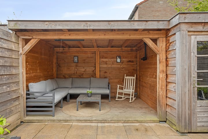 Photo 29 of Dobbestraat 44