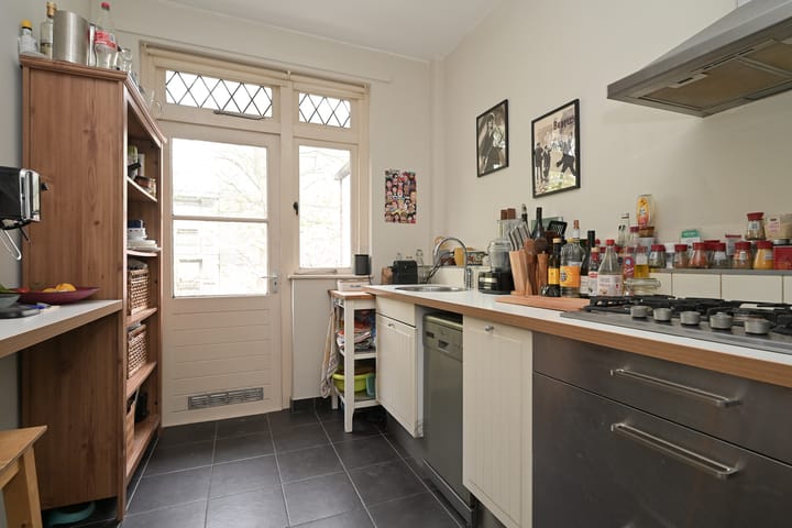 Foto 12 van De Ruijterstraat 59-A