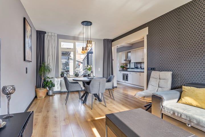 Photo 4 of Henry Dunantstraat 30