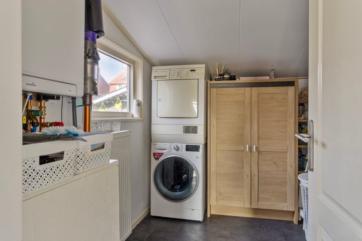 Photo 7 of Henry Dunantstraat 30