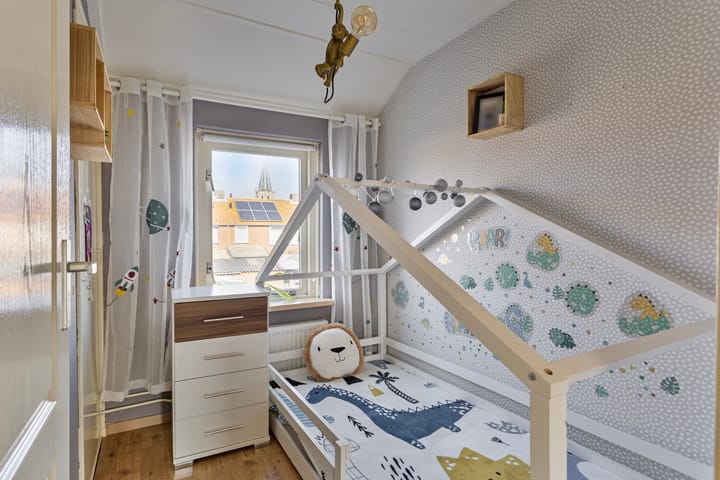 Photo 12 of Henry Dunantstraat 30