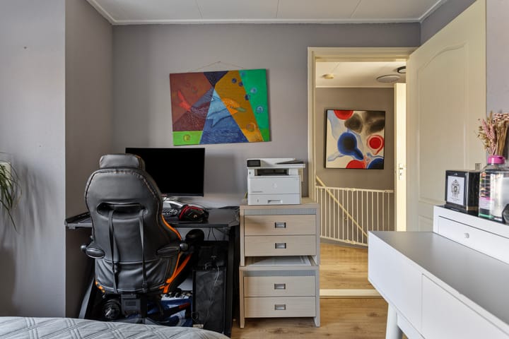 Photo 14 of Henry Dunantstraat 30