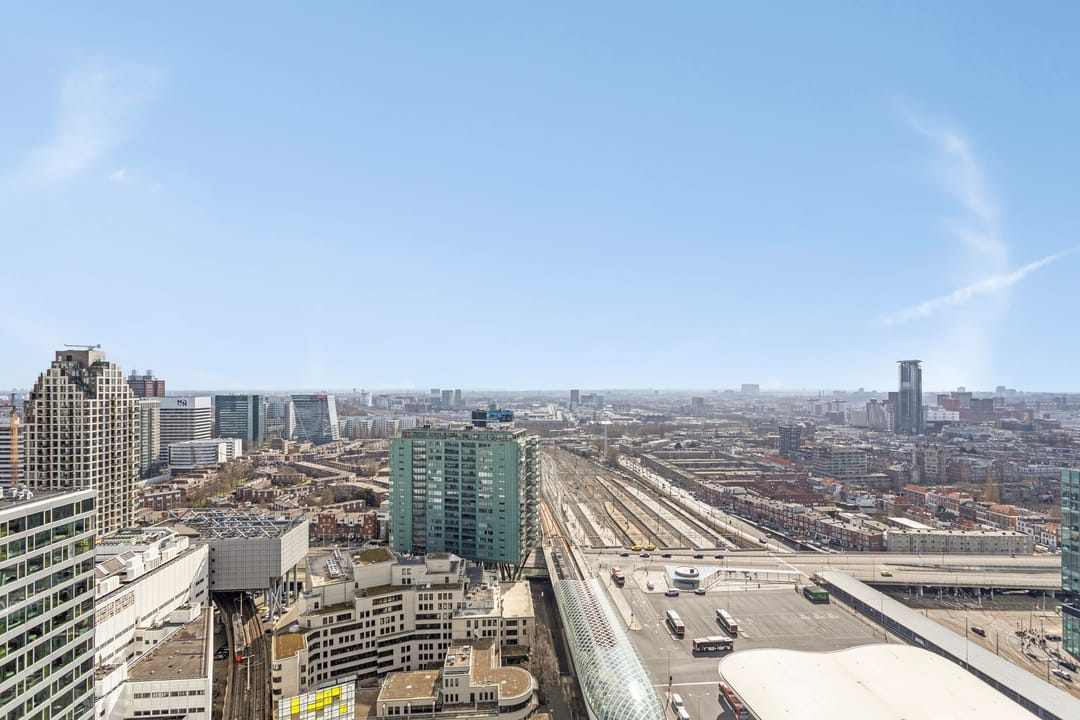 Foto 16 van Anna van Buerenplein 192