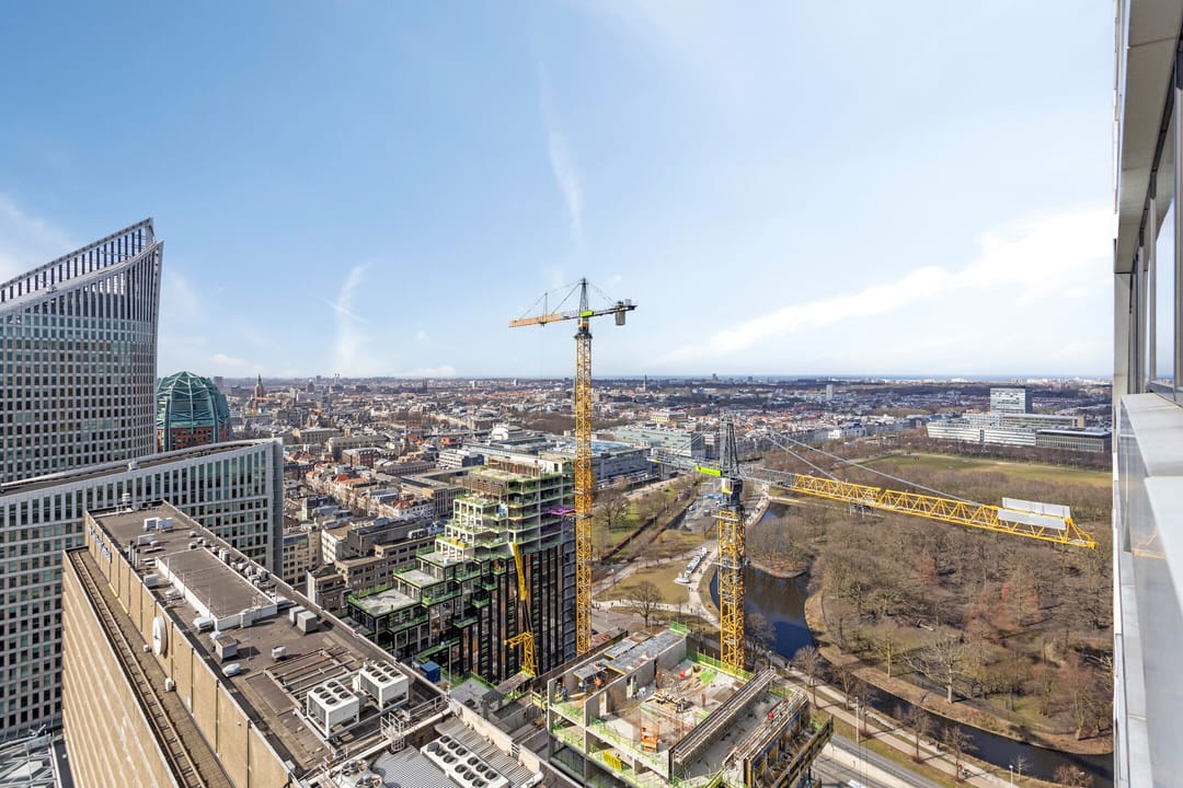 Foto 17 van Anna van Buerenplein 192