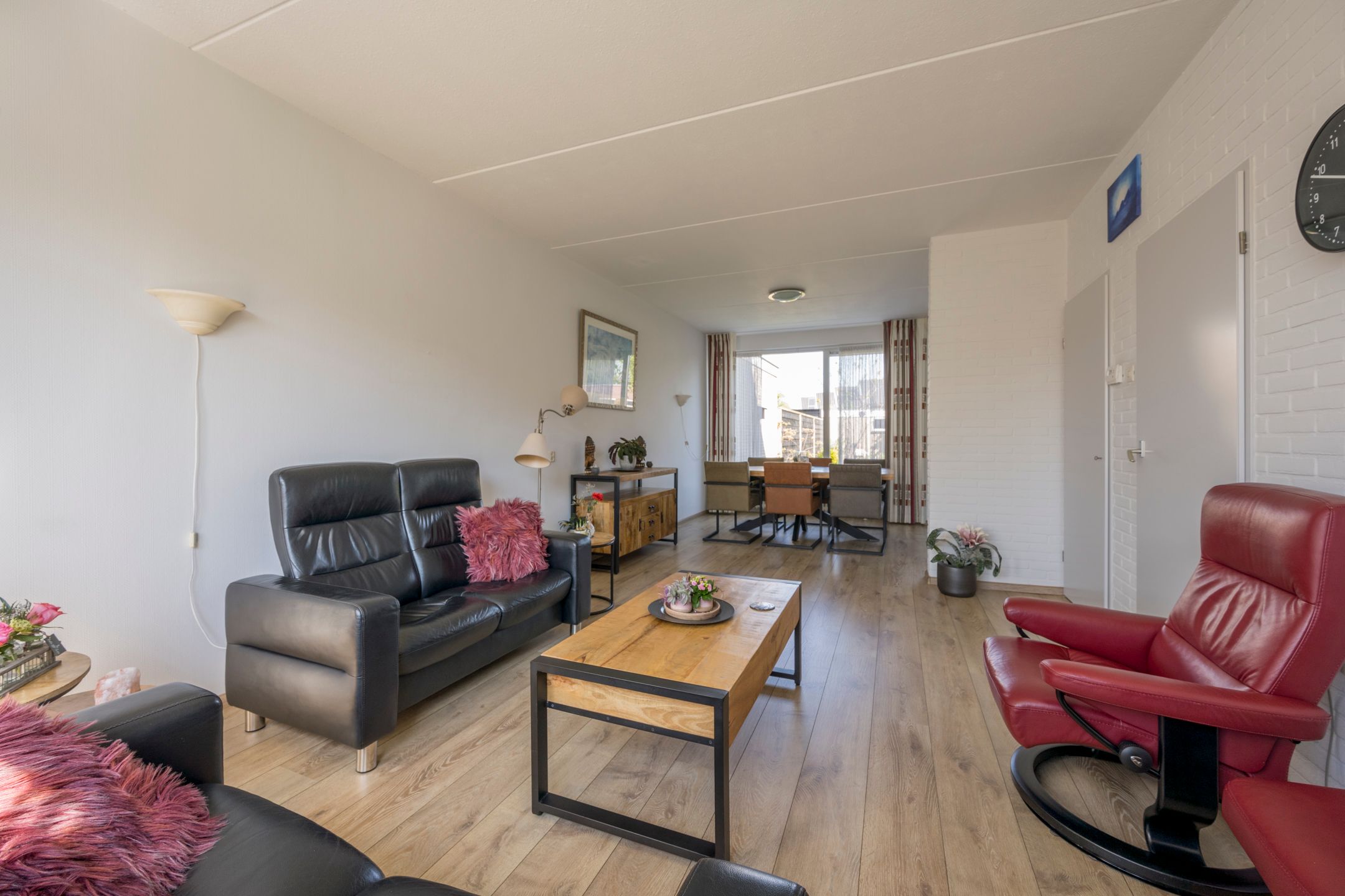 Photo 3 of Isaac Sweersstraat 25