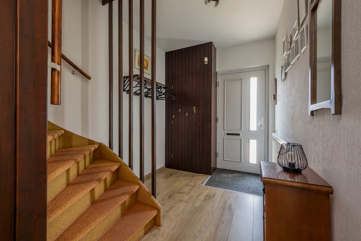 Photo 9 of Isaac Sweersstraat 25