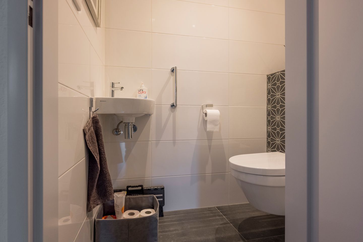 Photo 10 of Isaac Sweersstraat 25