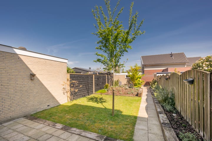 Photo 27 of Isaac Sweersstraat 25