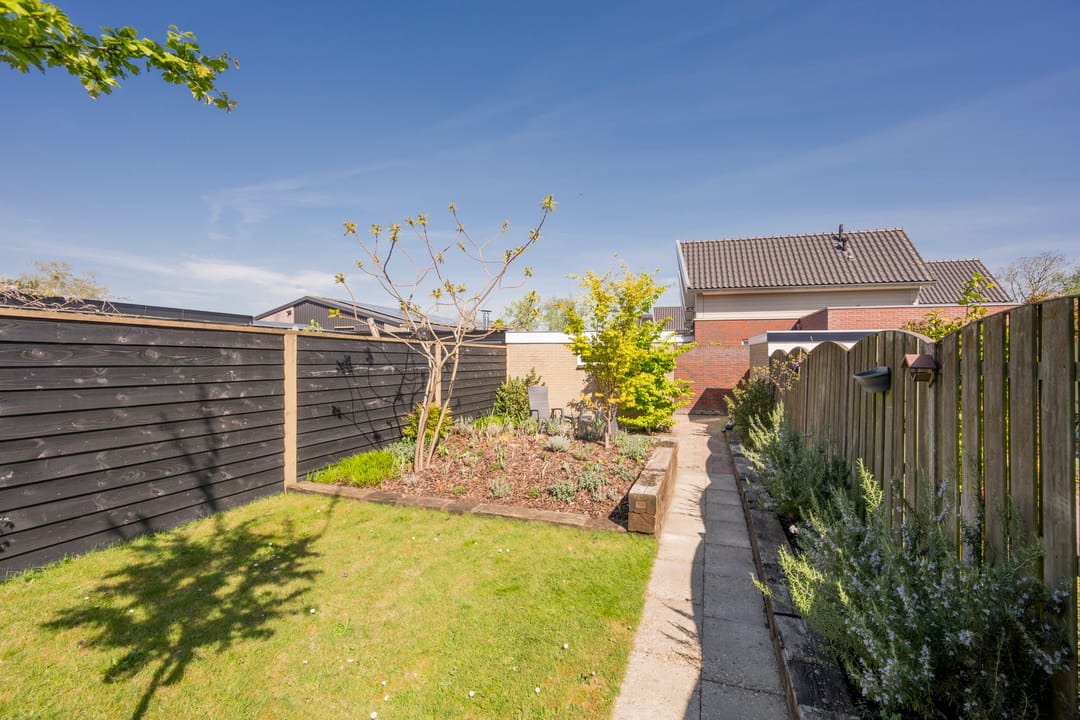 Photo 28 of Isaac Sweersstraat 25