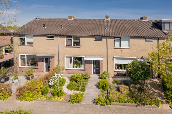 Photo 34 of Isaac Sweersstraat 25