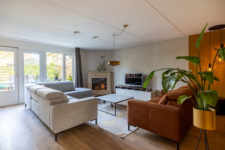 Foto 3 van De Gasperilaan 36