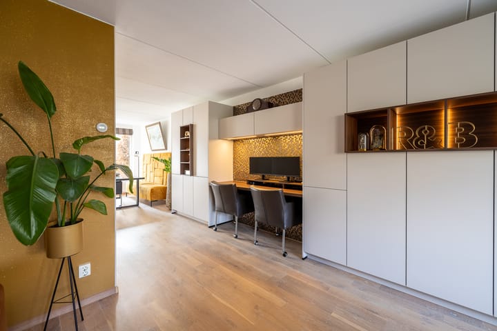 Foto 10 van De Gasperilaan 36