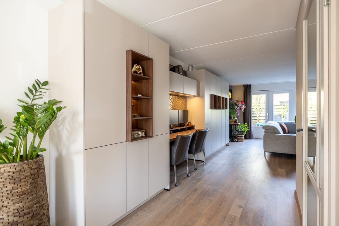 Foto 11 van De Gasperilaan 36