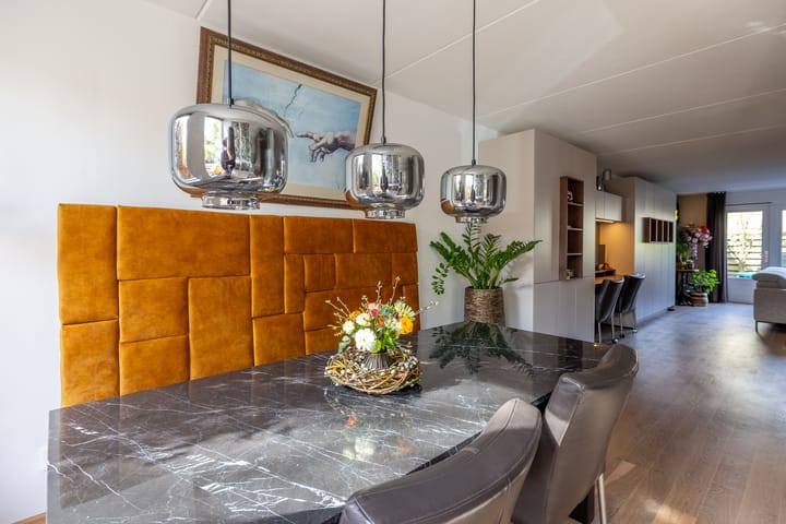 Foto 13 van De Gasperilaan 36