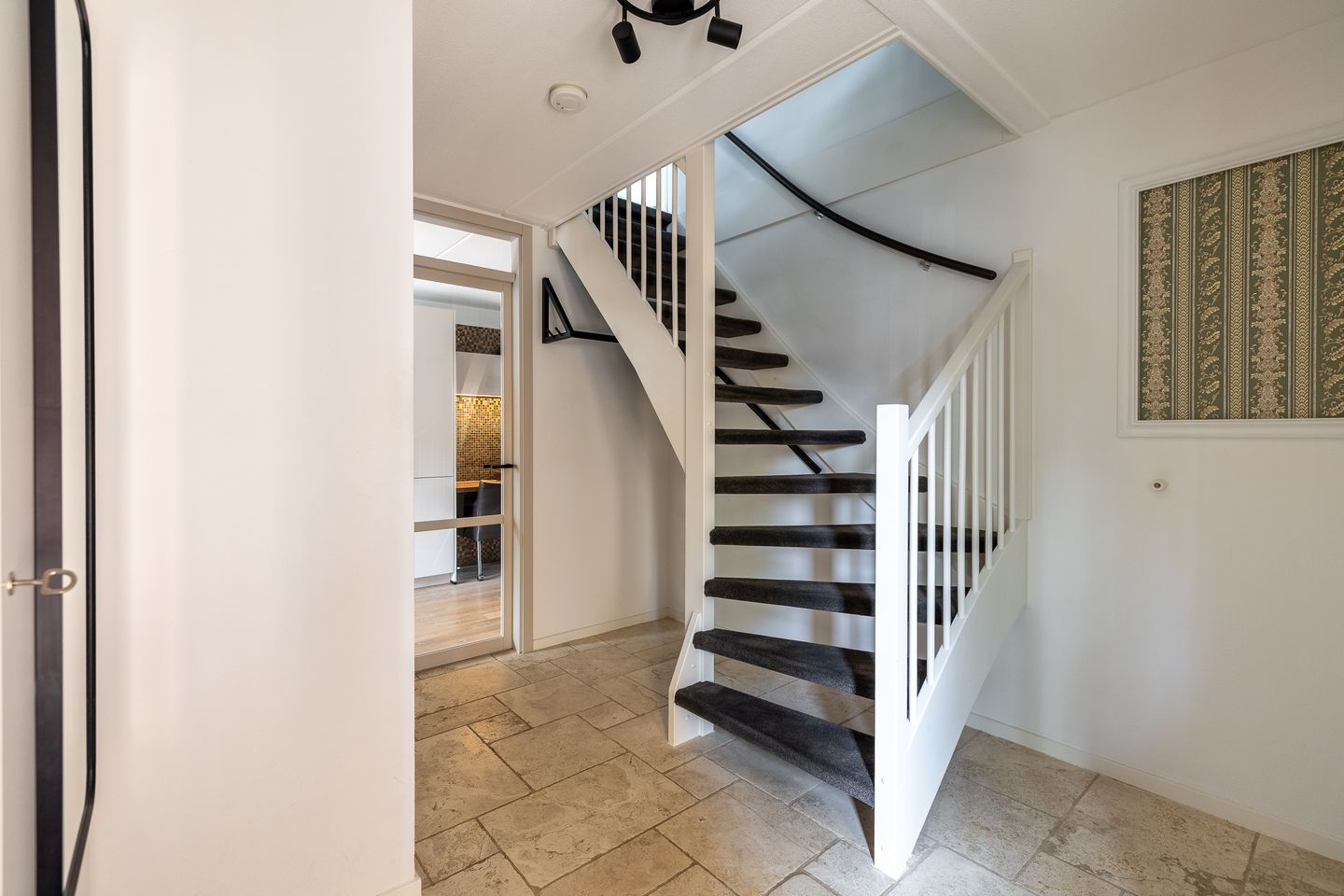 Foto 34 van De Gasperilaan 36