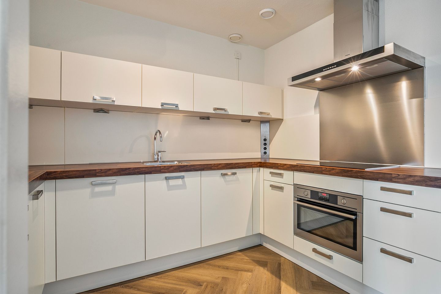 Photo 10 of Watertorenweg 639