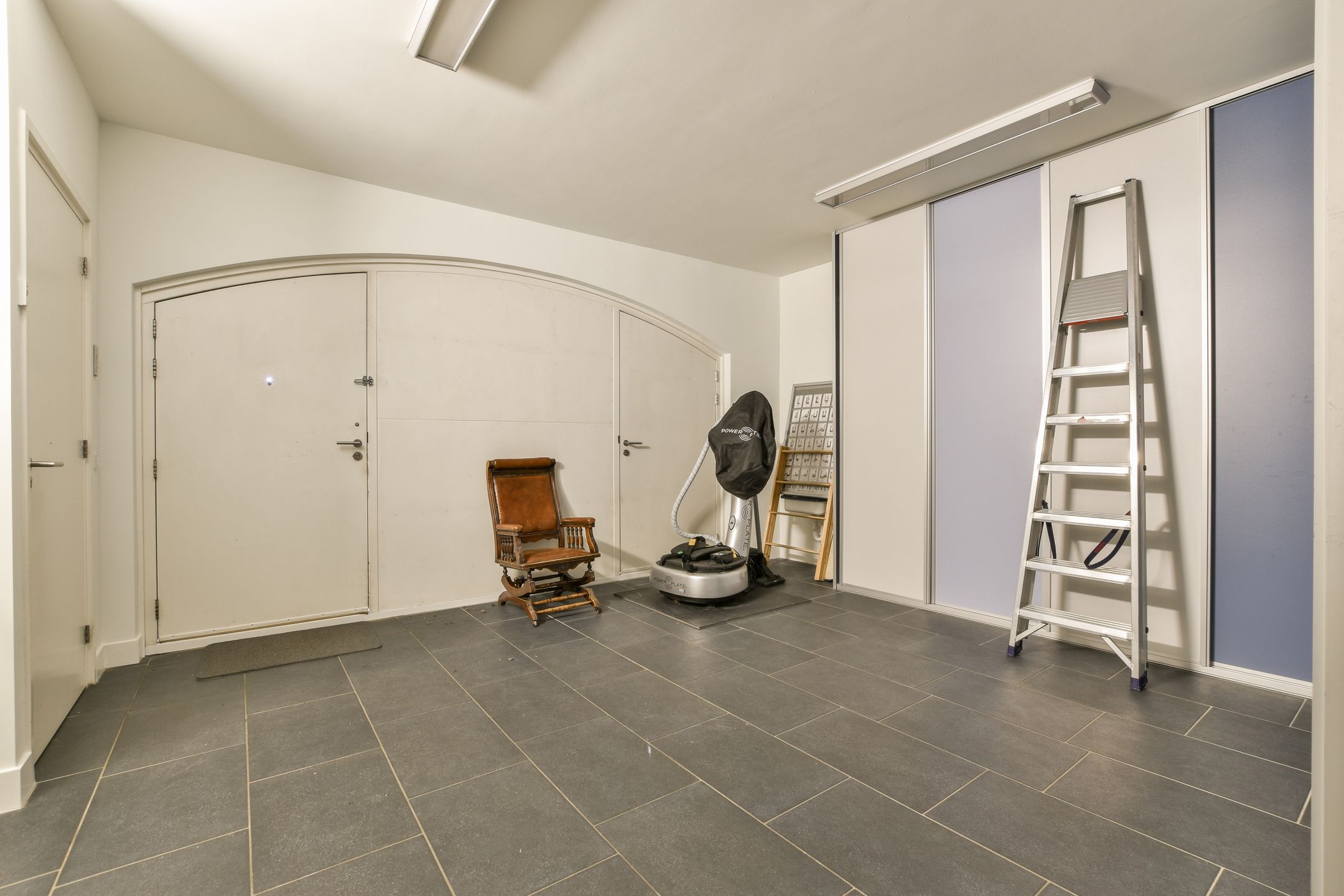 Foto 18 van Waalhavenstraat 2