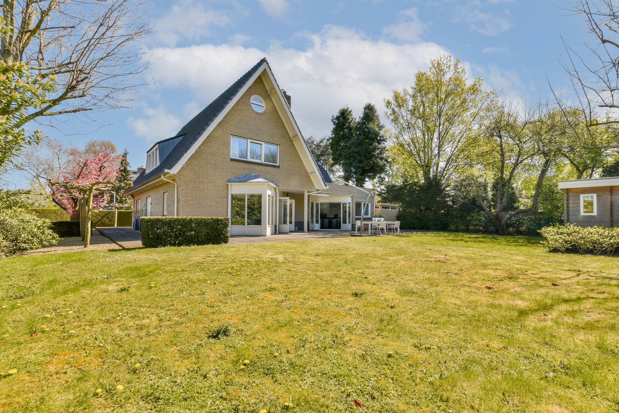 Foto 24 van Waalhavenstraat 2