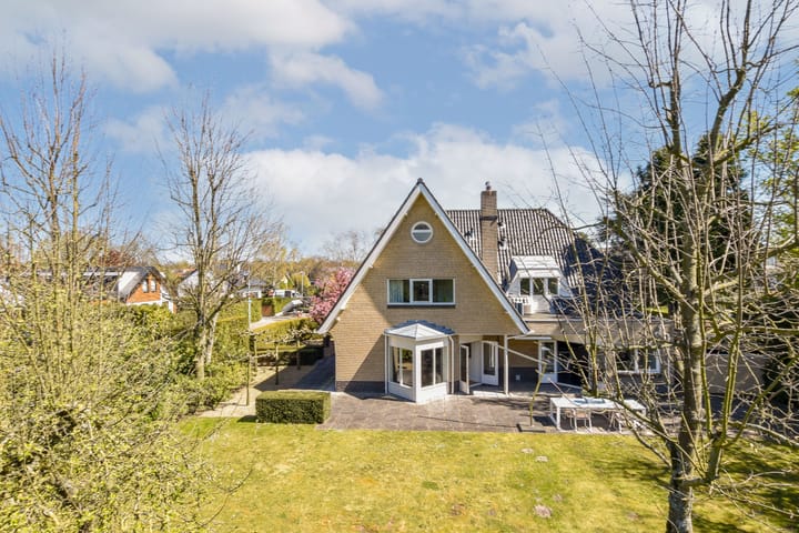 Foto 25 van Waalhavenstraat 2