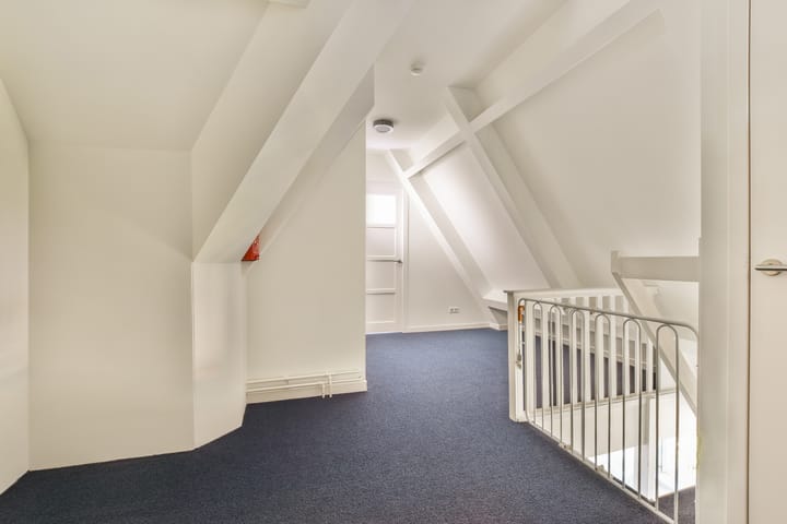 Foto 46 van Waalhavenstraat 2