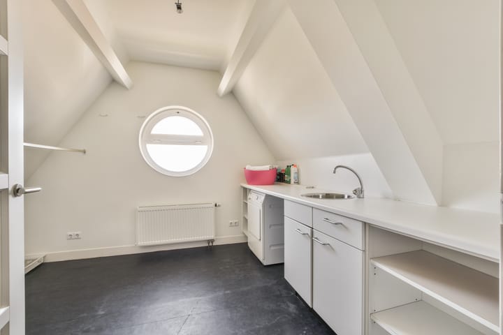 Foto 47 van Waalhavenstraat 2