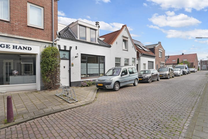 Foto 25 van Buteuxstraat 8