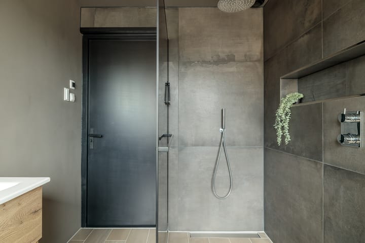 Photo 23 of Botter 18