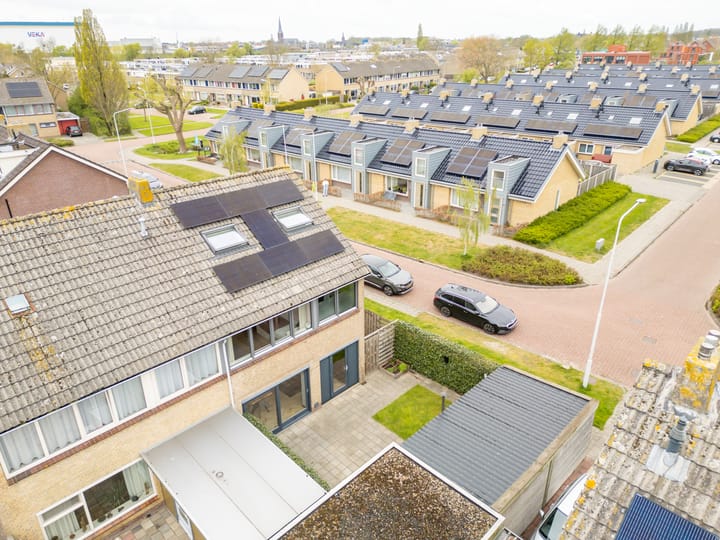 Photo 41 of Botter 18