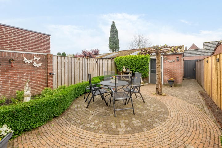 Foto 3 van Deken Baekersstraat 57