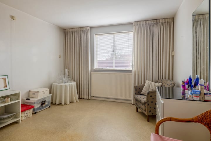 Foto 14 van Deken Baekersstraat 57