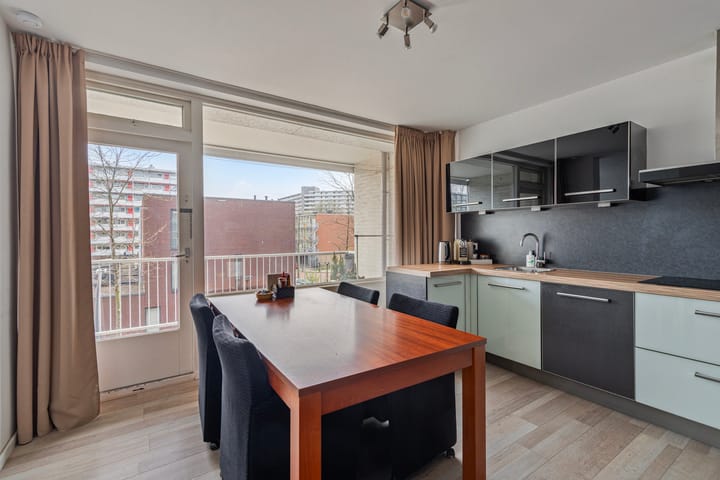 Foto 2 van Vivaldilaan 111