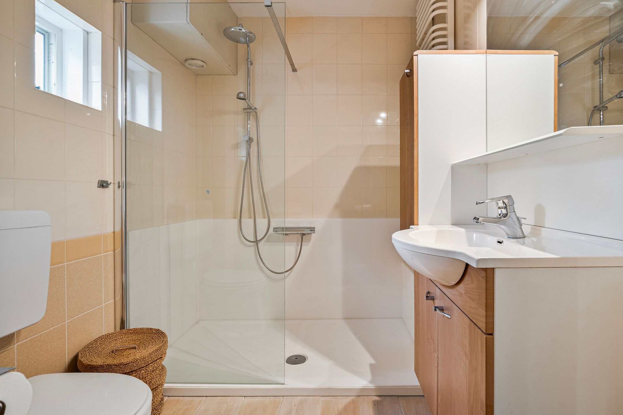 Foto 9 van Binnenweg 12-73