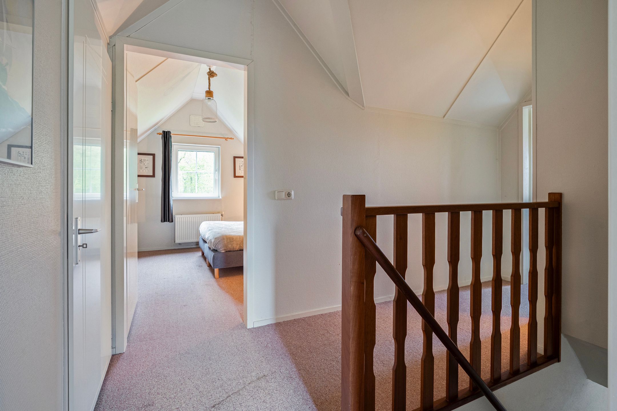 Foto 15 van Binnenweg 12-73