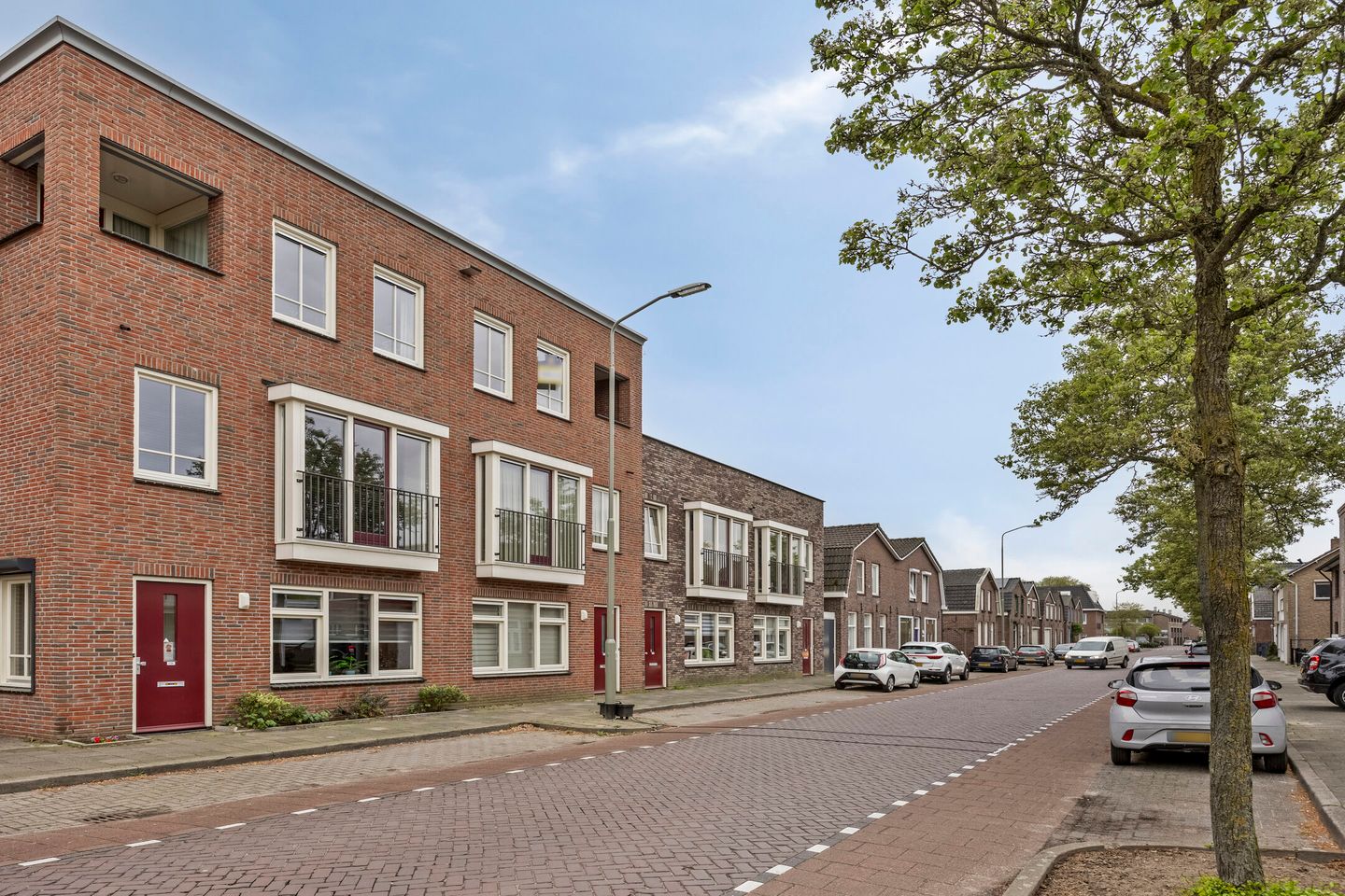 Foto 25 van Berghemseweg 179-C