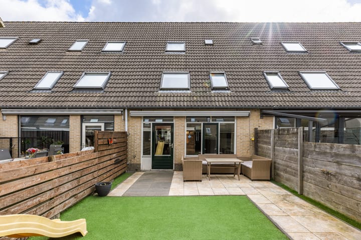 Foto 2 van Bartokweg 9