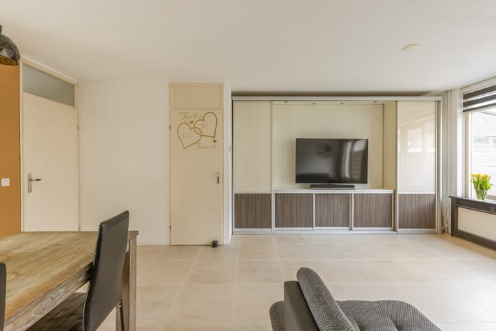 Foto 9 van Bartokweg 9