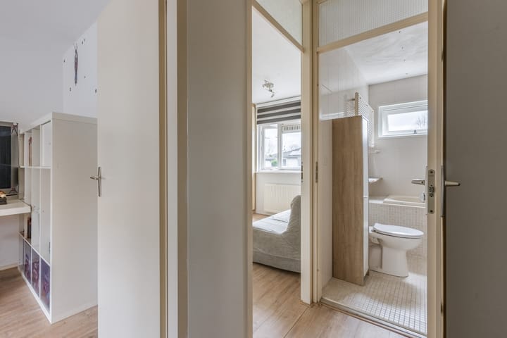 Foto 18 van Bartokweg 9