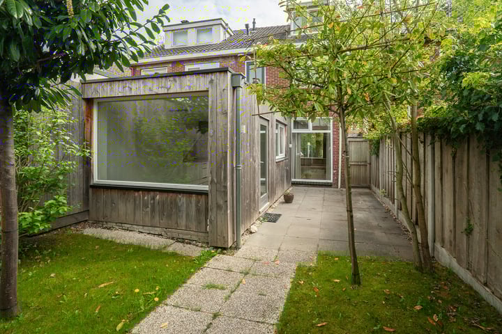 Foto 22 van Zuid Esmarkerrondweg 82