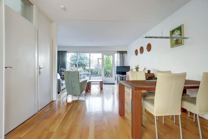 Foto 11 van Dijkstraat 53