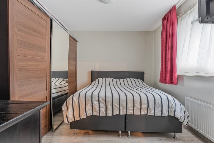 Foto 9 van Molenplein 10