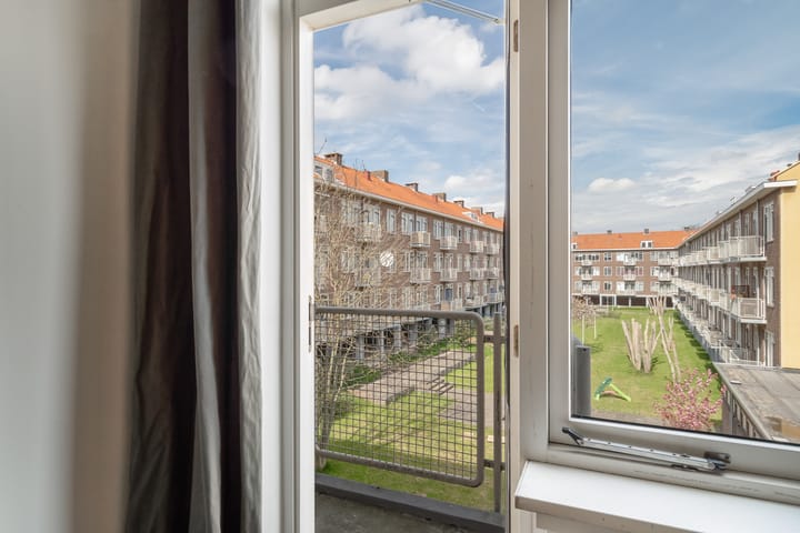 Foto 29 van Oostzeedijk Beneden 197-B