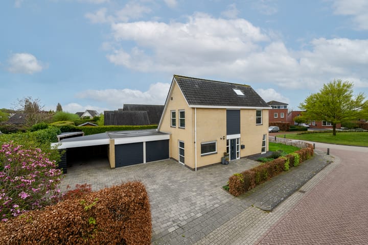 Foto 1 van Langekamp 12