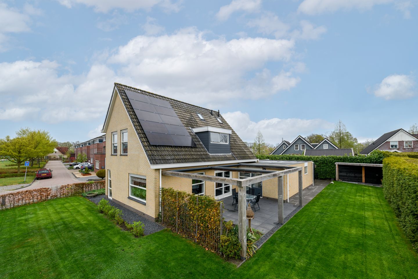 Foto 4 van Langekamp 12