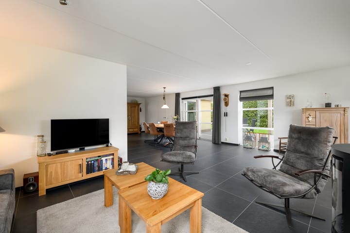 Foto 9 van Langekamp 12