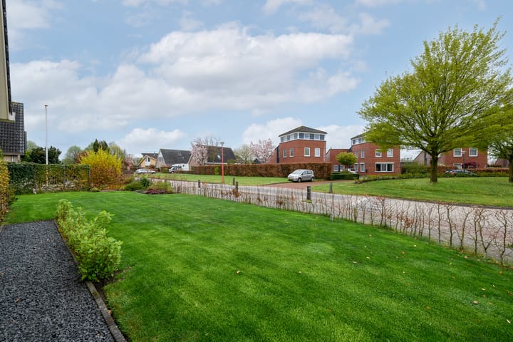 Foto 45 van Langekamp 12