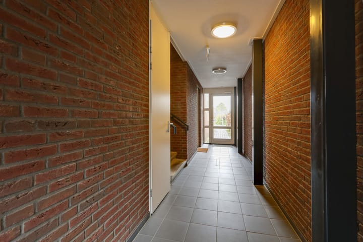 Photo 8 of Robert Josephstraat 4