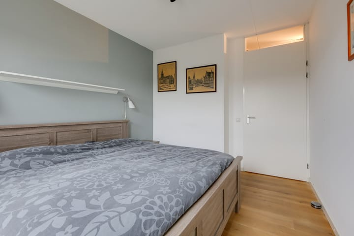 Photo 27 of Robert Josephstraat 4