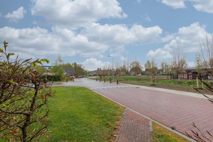 Photo 45 of Robert Josephstraat 4